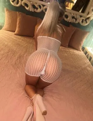Bella – Escort Girl Berlin – Escort Berlin